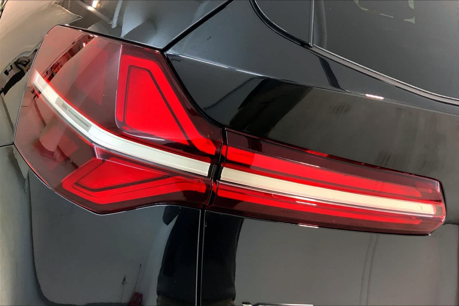 Used 2025 Black Sapphire Metallic BMW 30 xDrive image 14