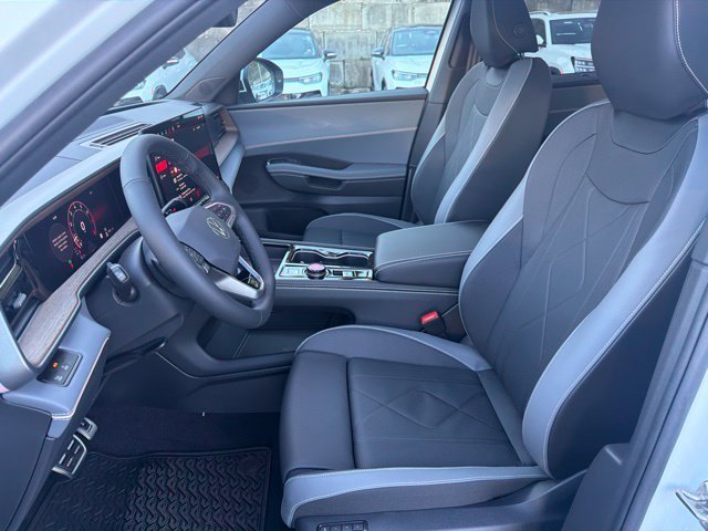 New 2027 White Volkswagen SEL image 10