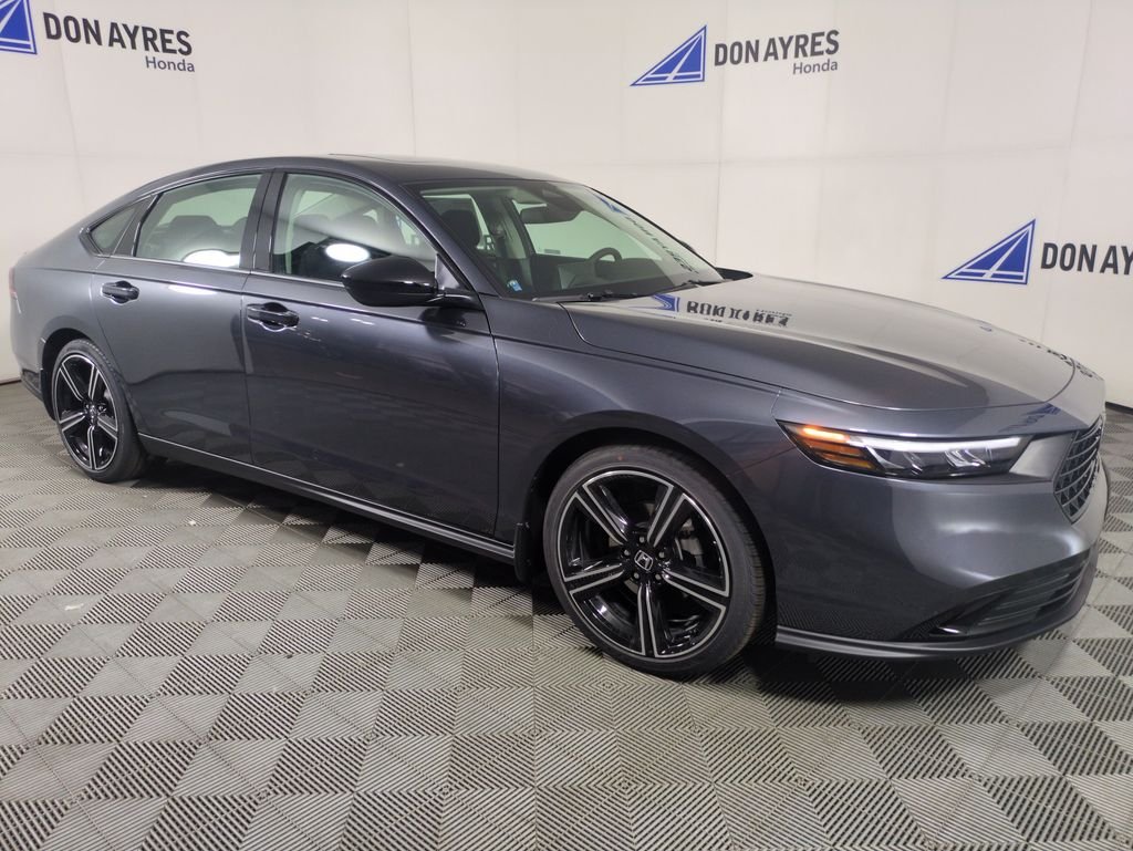New 2026 Meteorite Gray Metallic Honda SE image 7