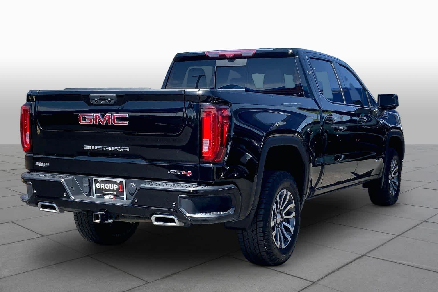 Used 2023 Onyx Black GMC AT4 image 13