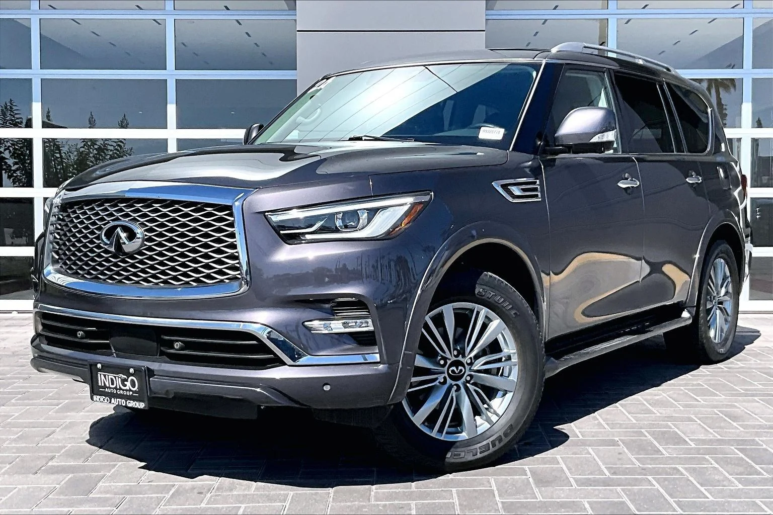2024 INFINITI QX80 Luxe 4WD's photo