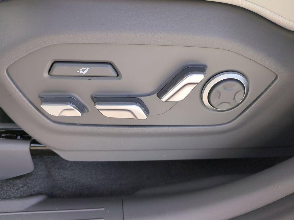 New 2026 White Hyundai Calligraphy FWD image 24