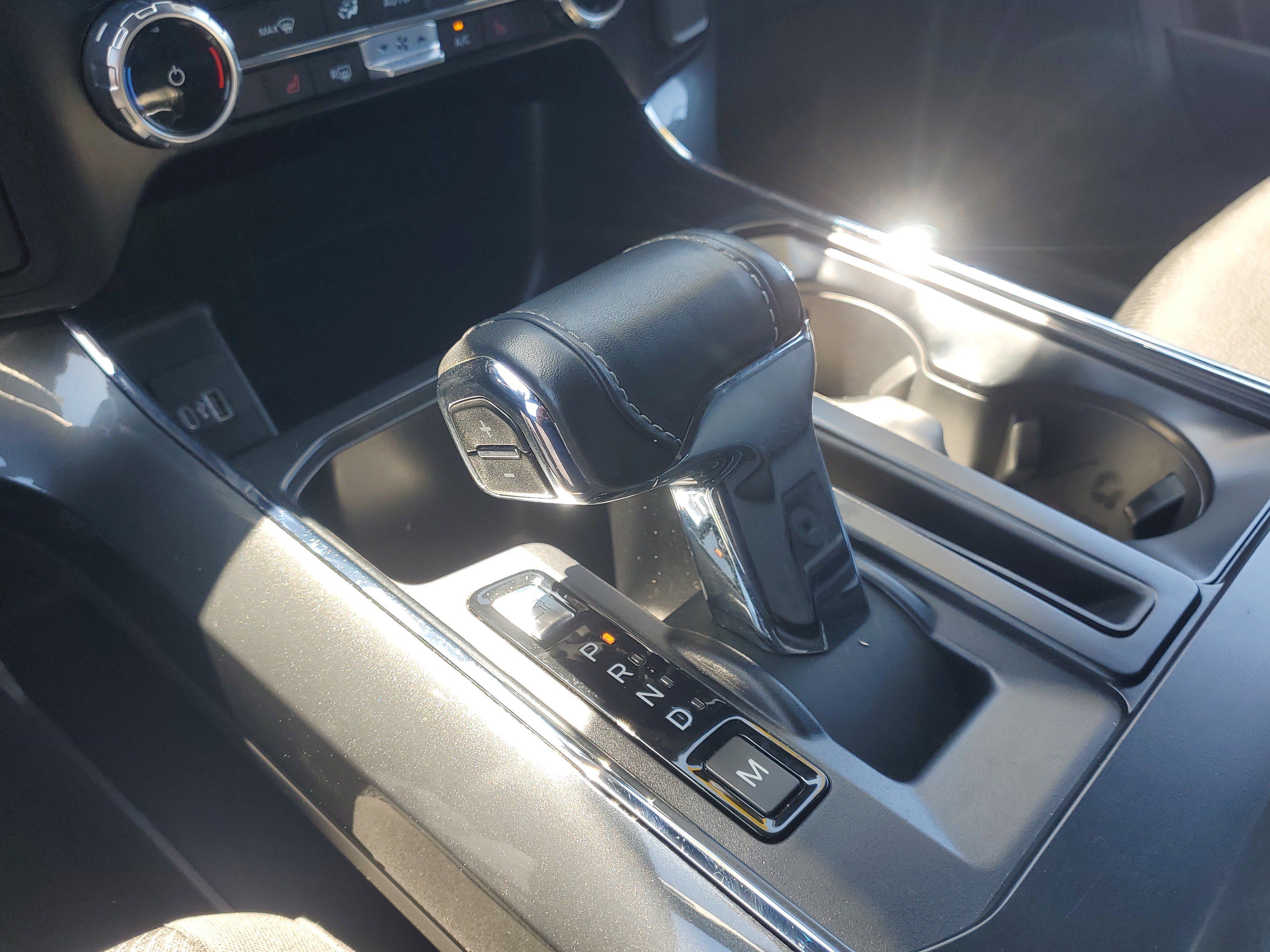 Used 2023 Avalanche Ford XLT image 27