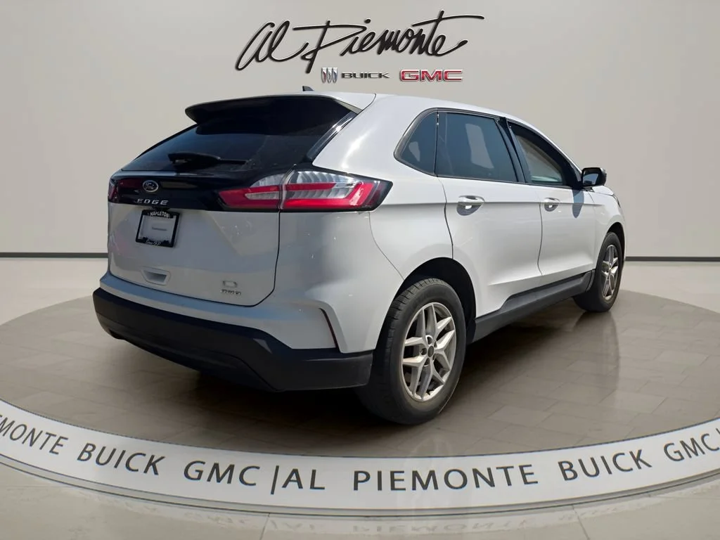 Certified Used 2023 White Ford SE image 6