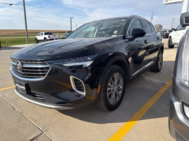 Used 2023 Black Buick Preferred image 3
