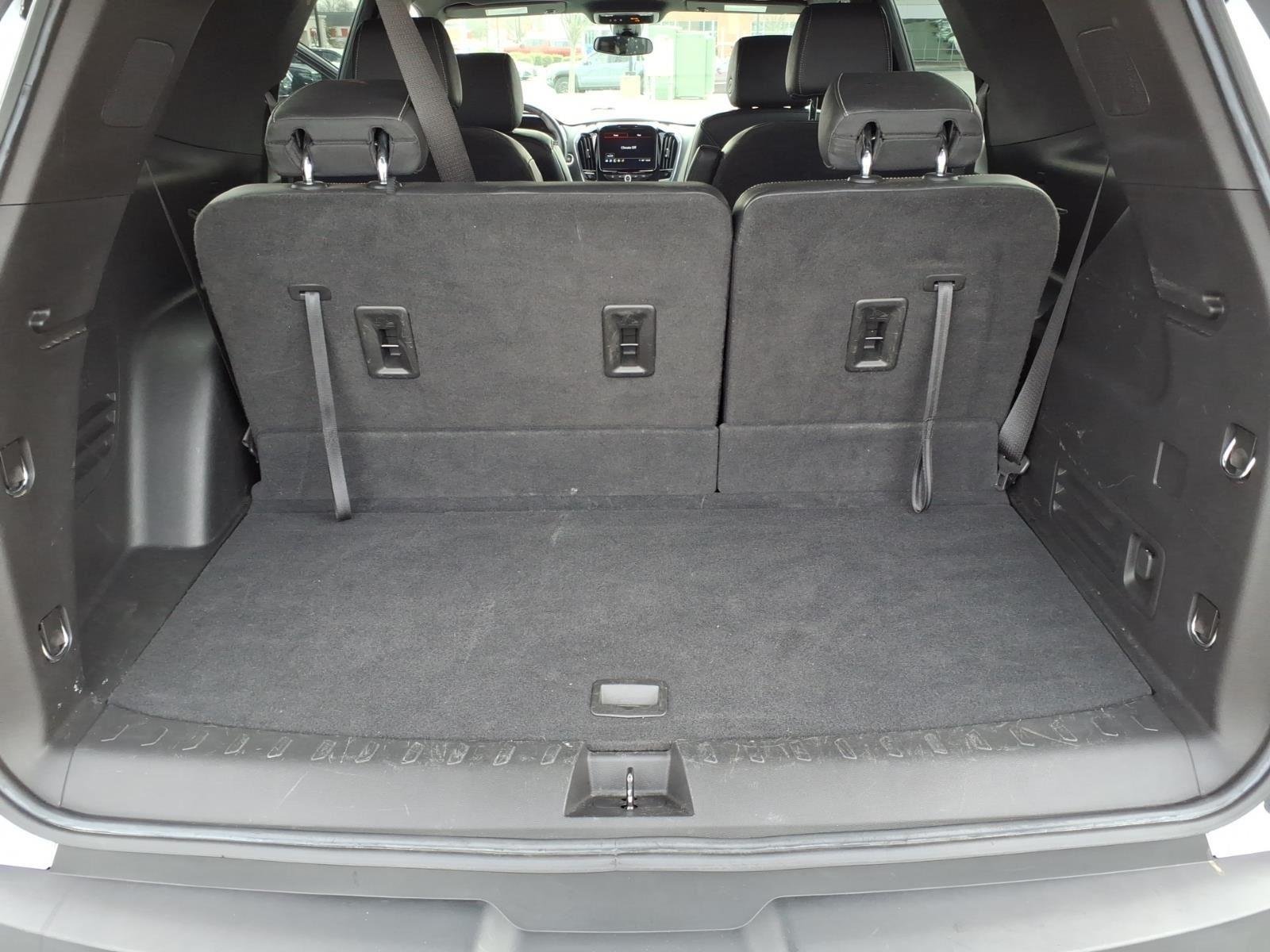 Used 2023 Summit White Chevrolet LT Leather image 28