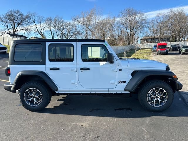 New 2026 Bright White Clear-Coat Exterior Paint Jeep Sport S image 5