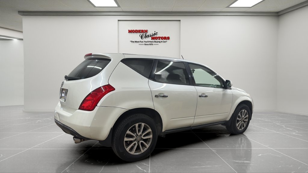 Used 2003 White Nissan SL image 7