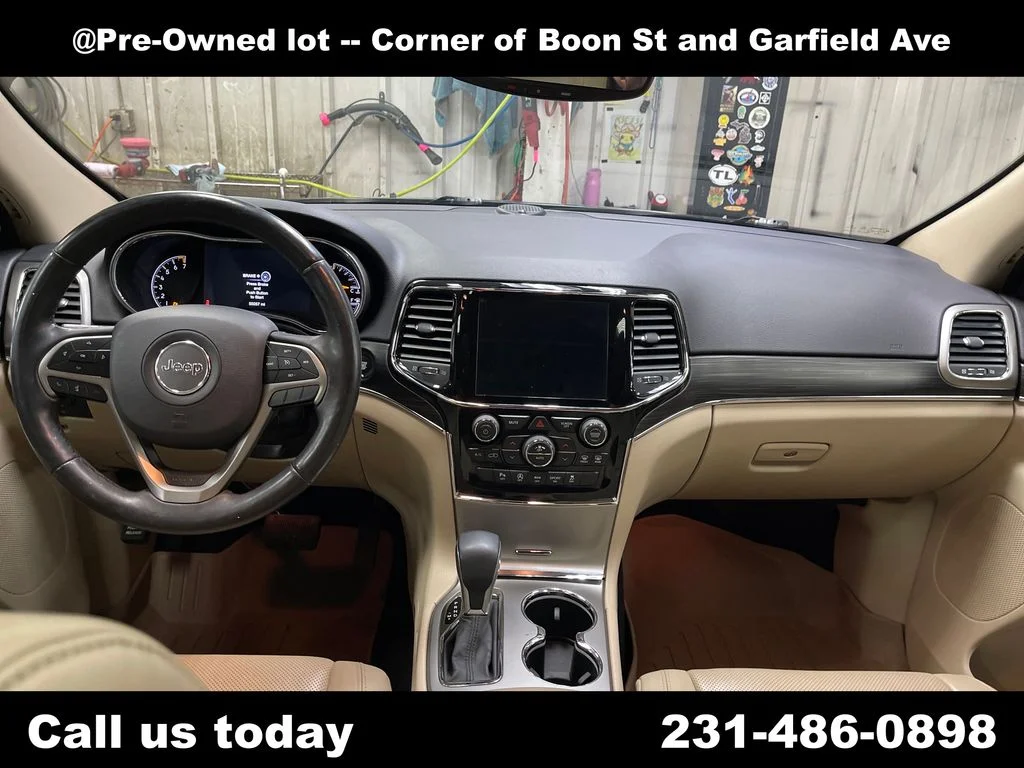 Used 2019 Blue Jeep Limited image 18