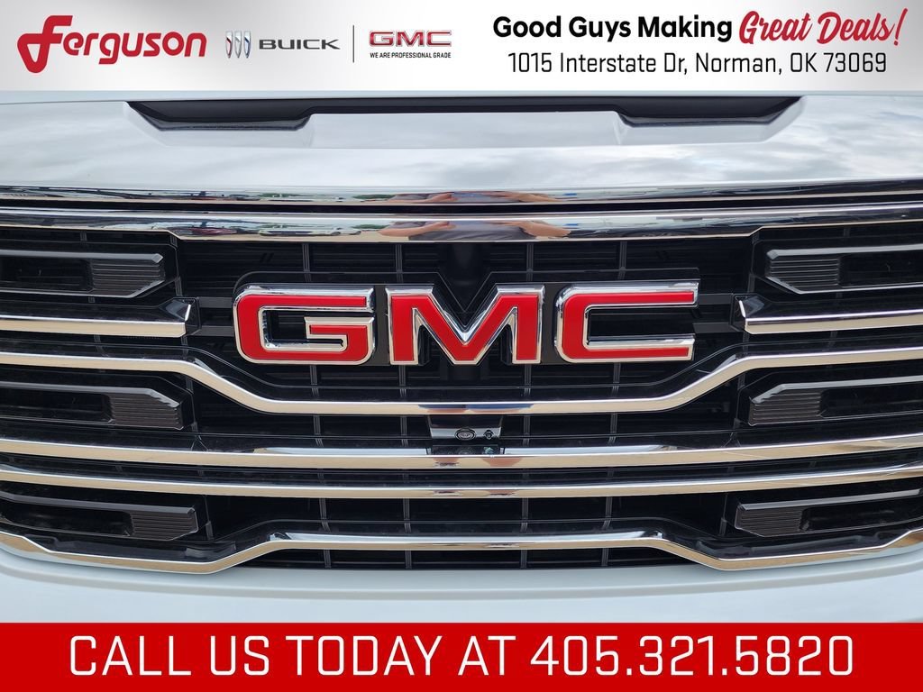 2026 GMC Sierra 1500 SLT - Photo 10