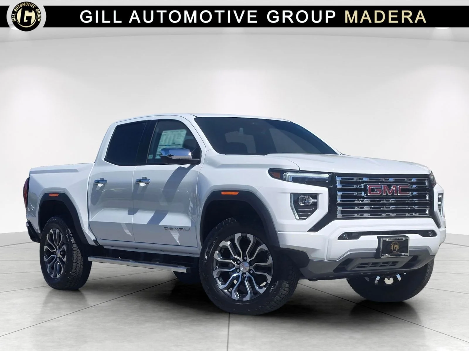 2026 GMC Canyon 4WD Denali Crew Cab Short Box's photo