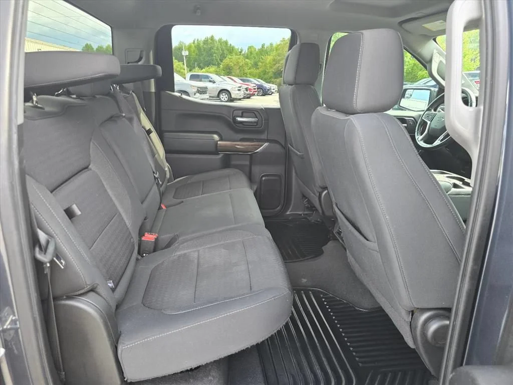 Used 2021 SHADOW GRAY METALLIC Chevrolet RST image 11