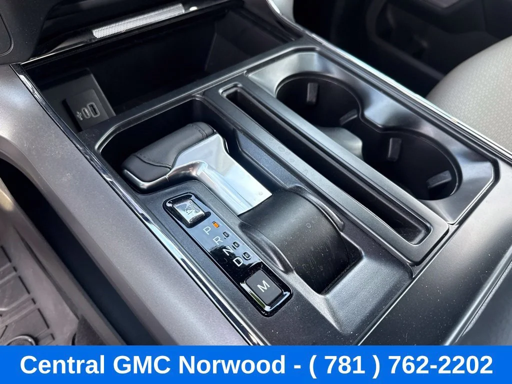 Used 2025 Gray Ford LARIAT image 19
