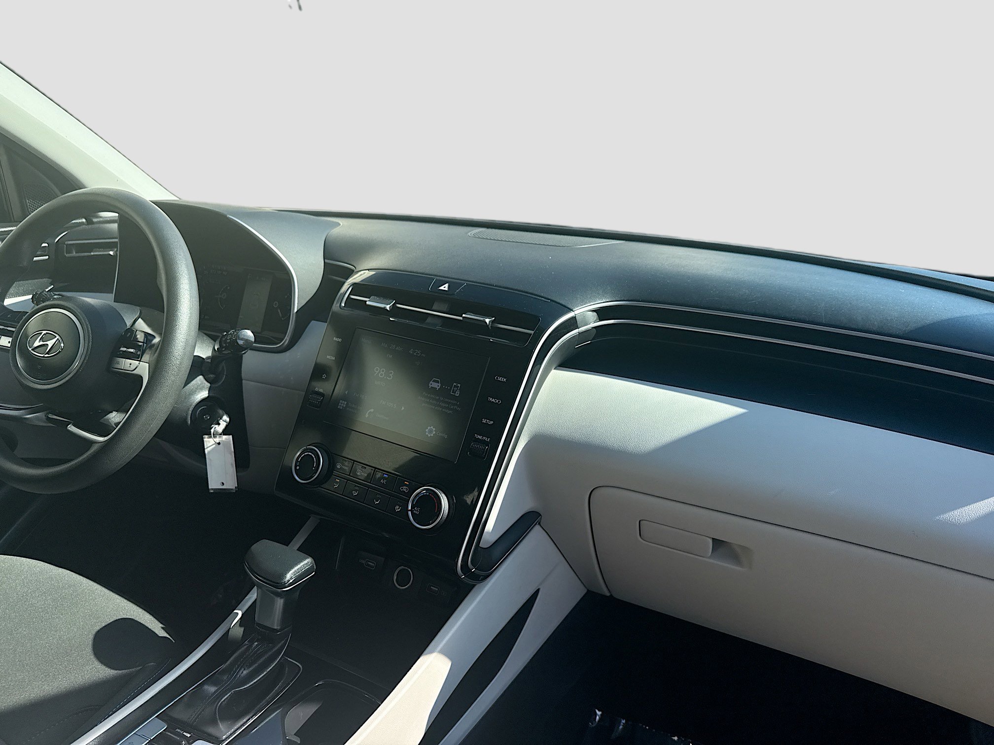 Used 2024 Hampton Gray Hyundai SE image 29