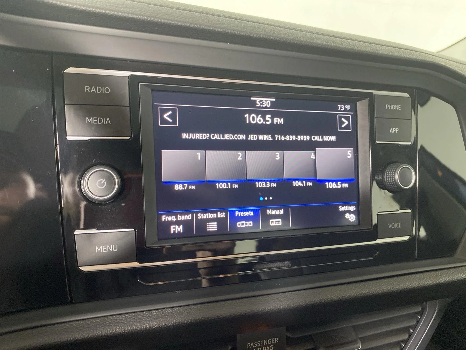 Used 2020 Blue Silk Metallic Volkswagen S image 19