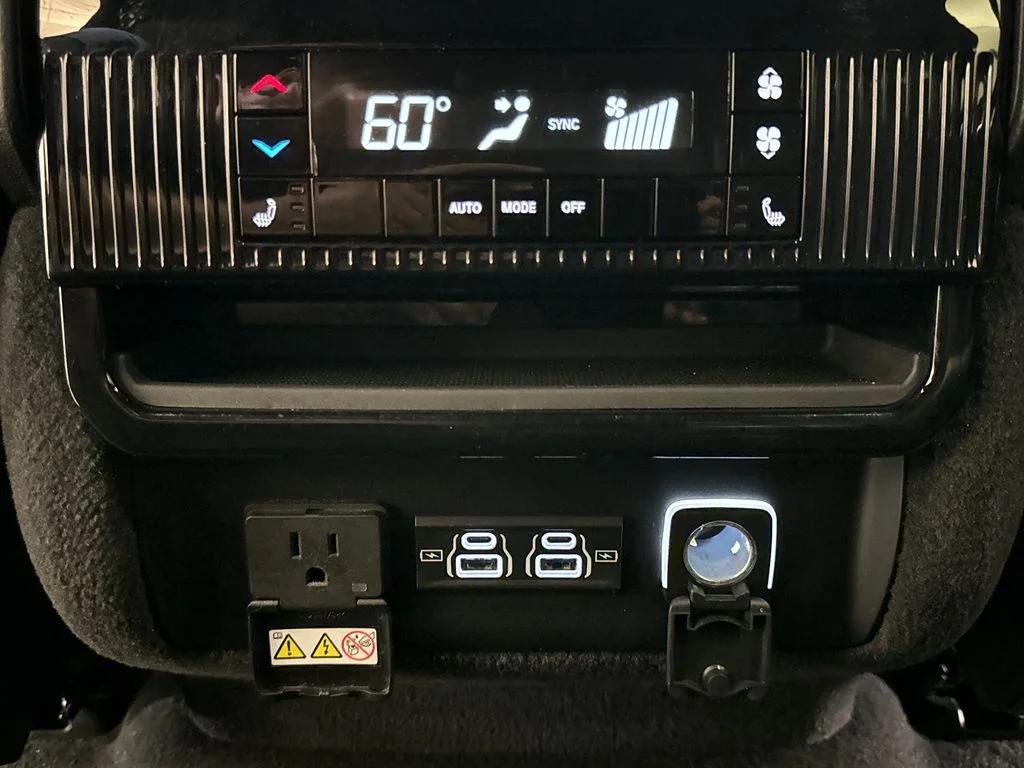 Certified Used 2024 White Jeep Series II image 31