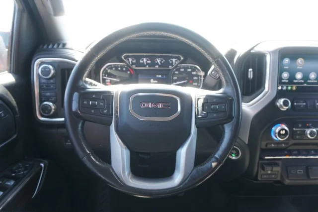 Used 2021 RED GMC SLE image 21