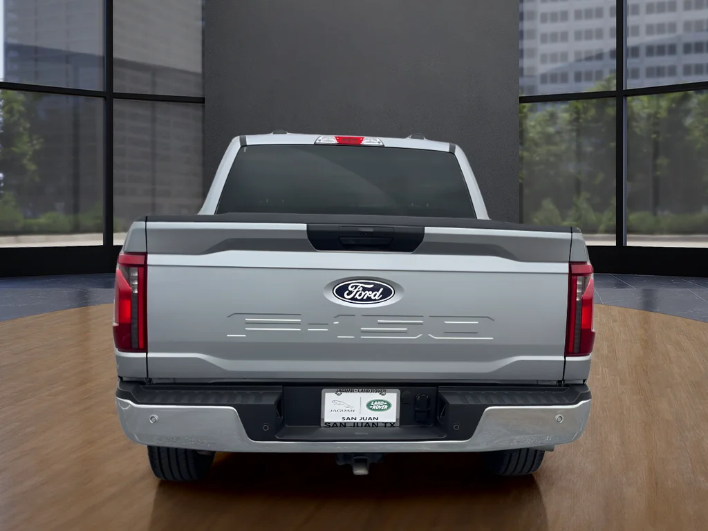 Used 2025 Silver Ford XLT image 6