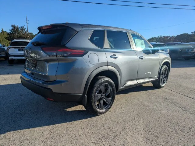 New 2027  Nissan SV image 4