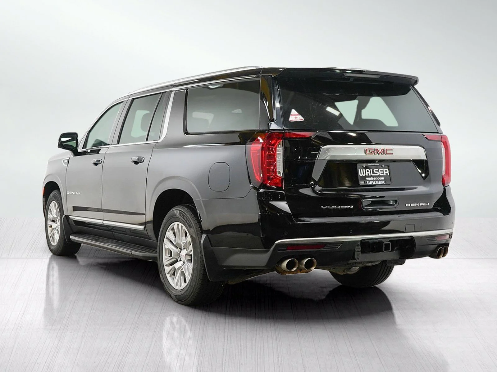 Used 2021 Black GMC Denali image 3