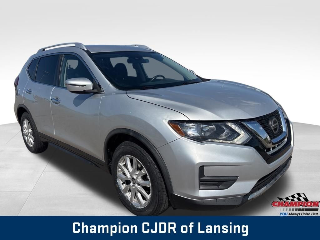 Used 2019 Brilliant Silver Metallic Nissan SV image 10