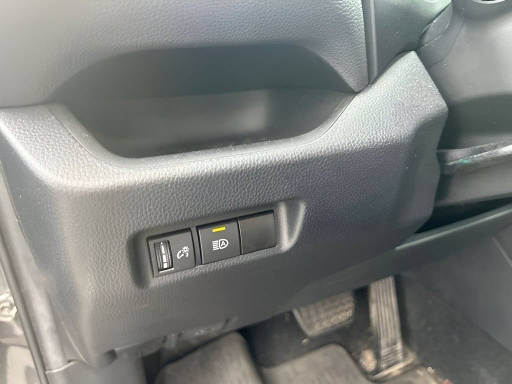 Used 2021 Magnetic Gray Metallic Toyota LE image 21