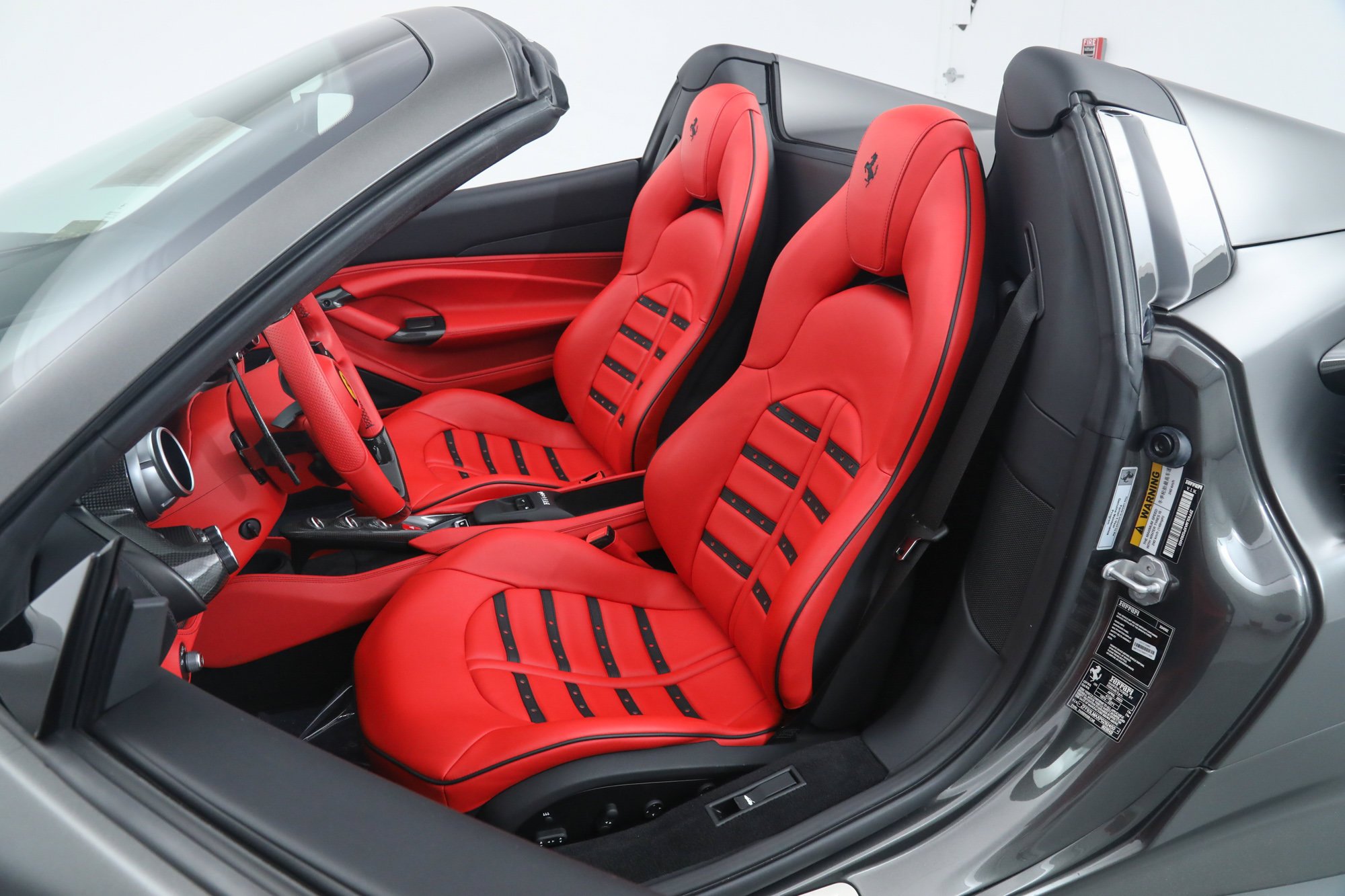 Used 2023 Gray Ferrari  image 5