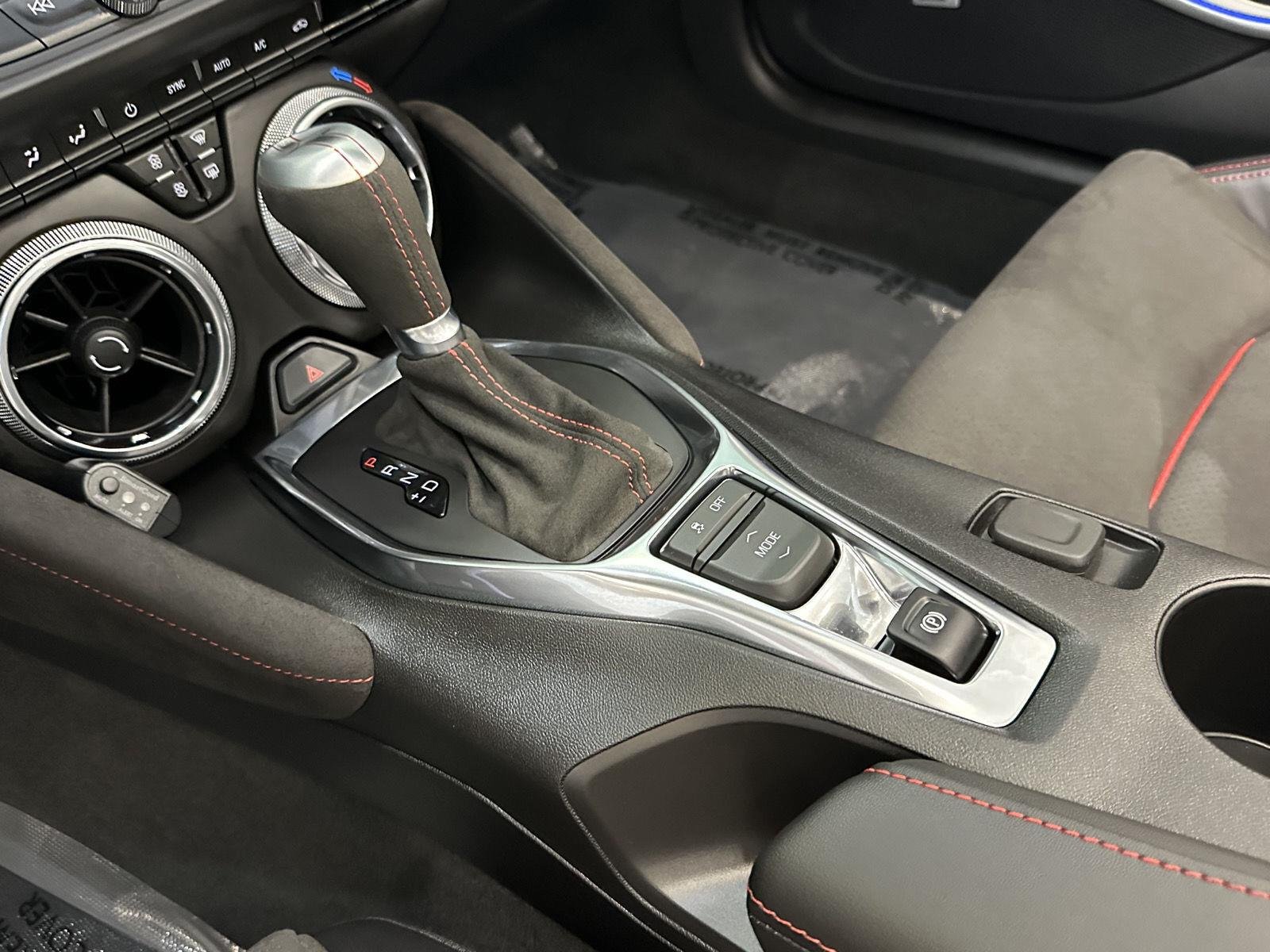 2022 Chevrolet Camaro ZL1 - Photo 33
