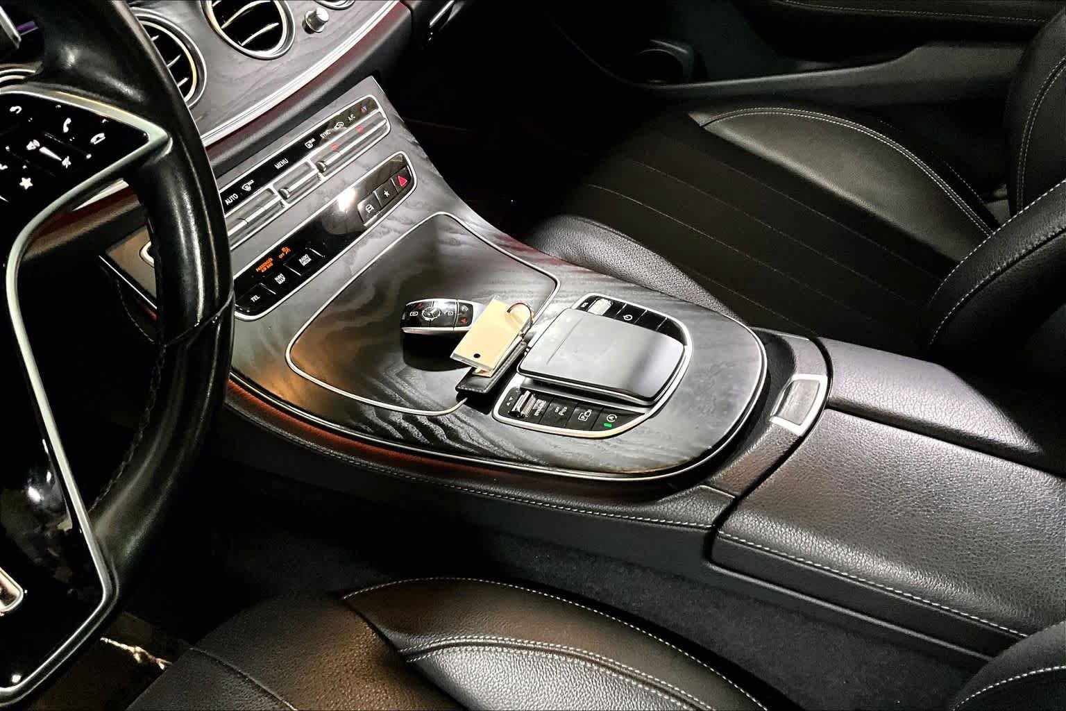 Used 2022 Black Mercedes-Benz E 350 image 17