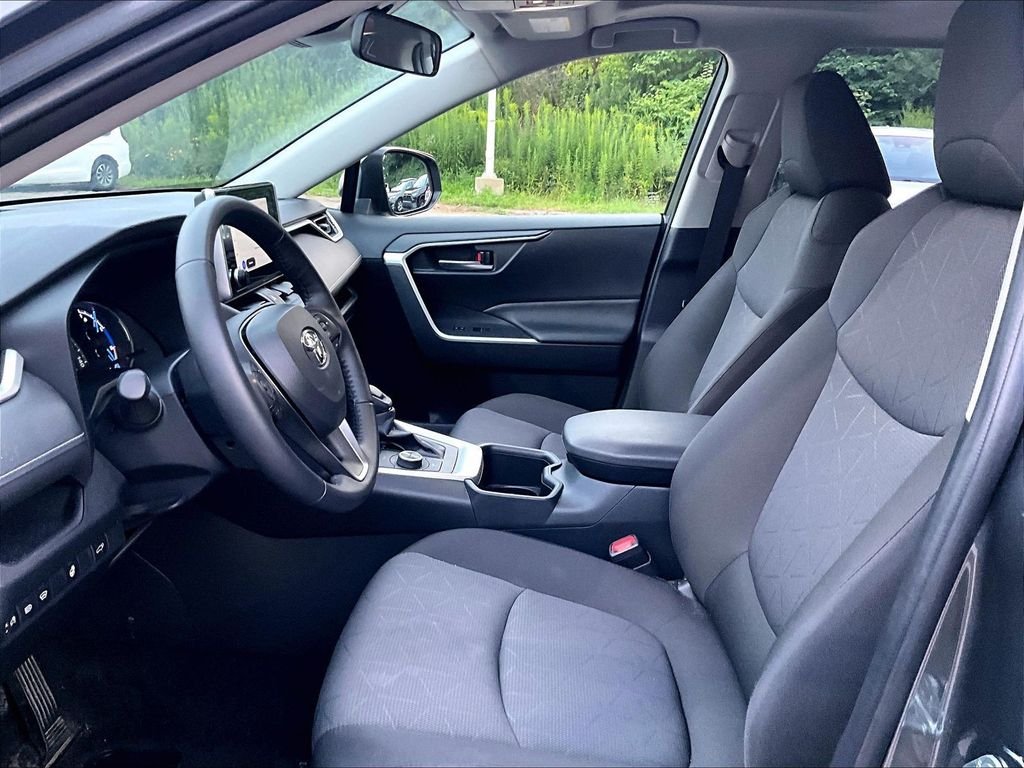Certified Used 2025 Gray Toyota XLE image 4
