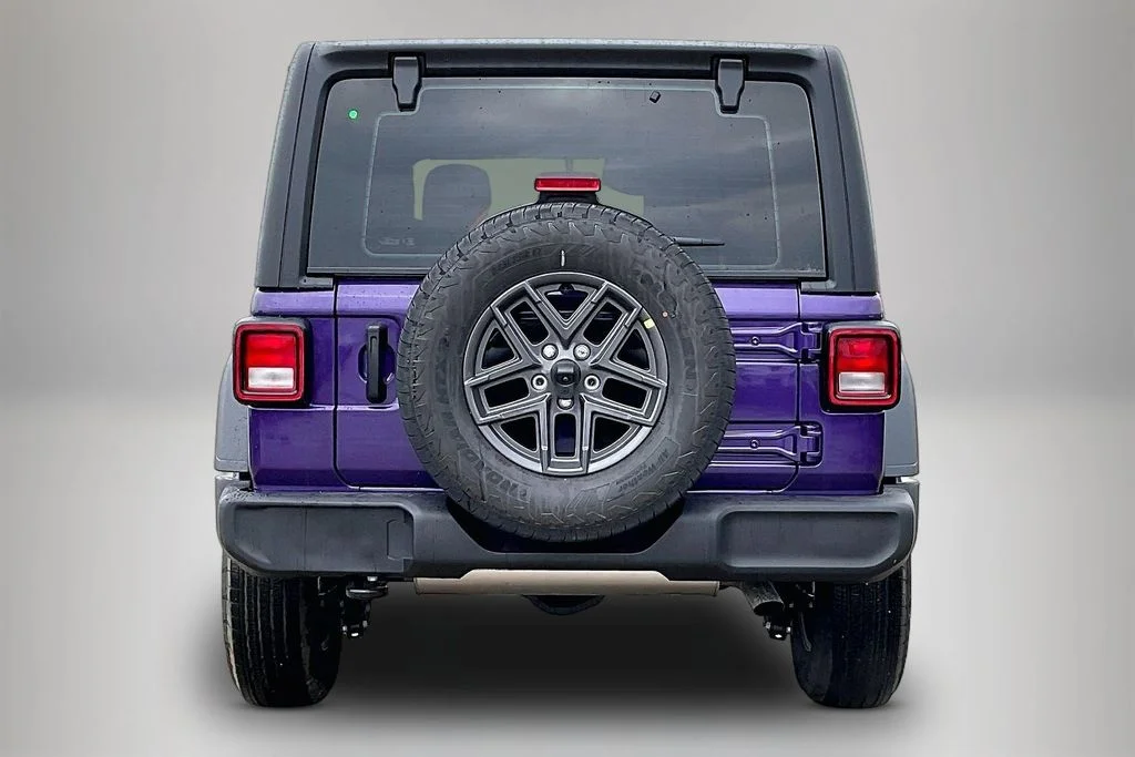 New 2026 Jeep Wrangler Sport 4D Sport Utility