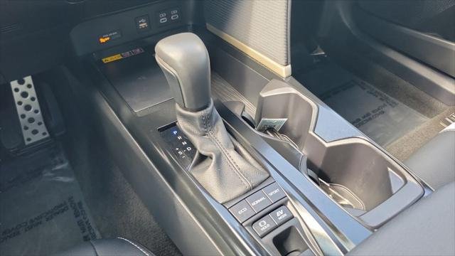 Certified Used 2025 ICE CAP Toyota  image 15