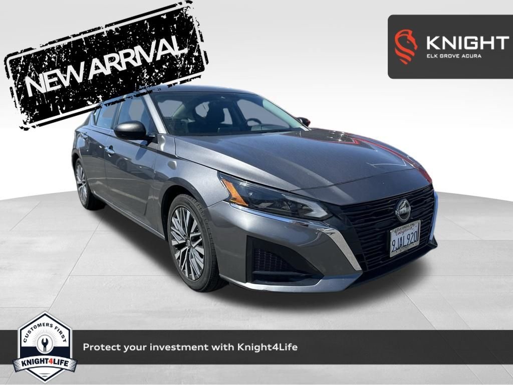 2024 Nissan Altima SV