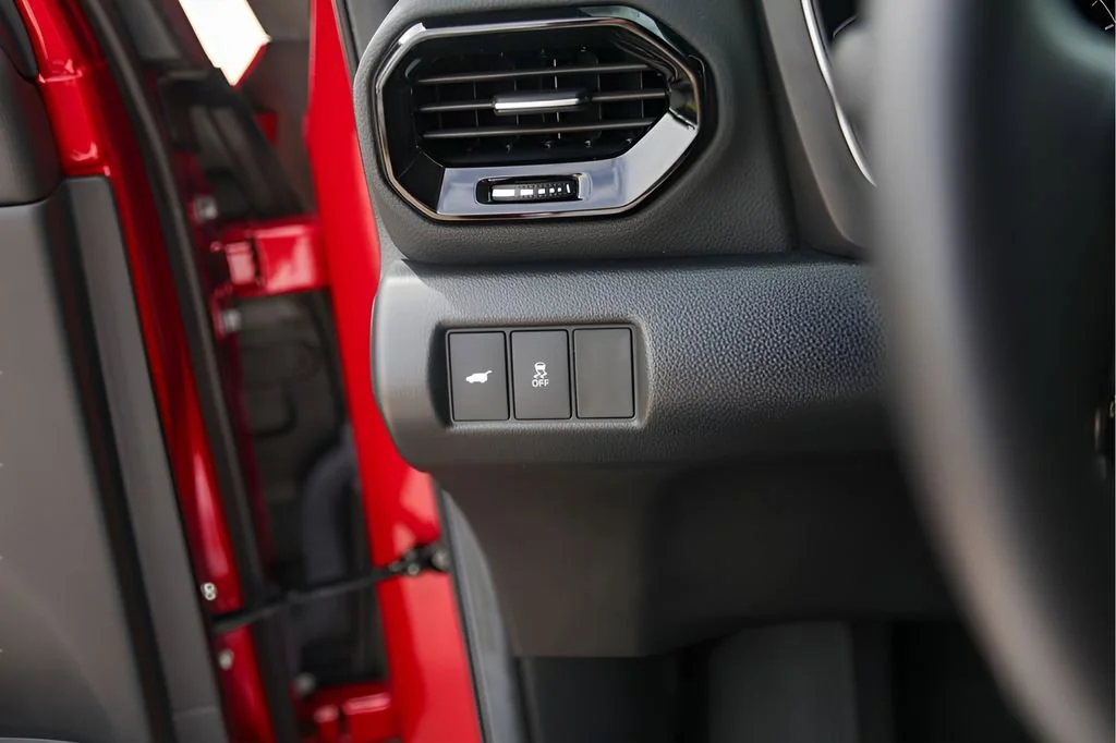 Used 2024 Red Honda EX-L image 18