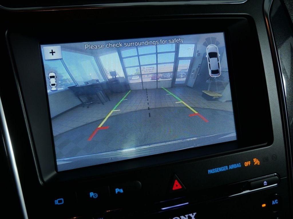 Used 2018 White Ford Limited image 20