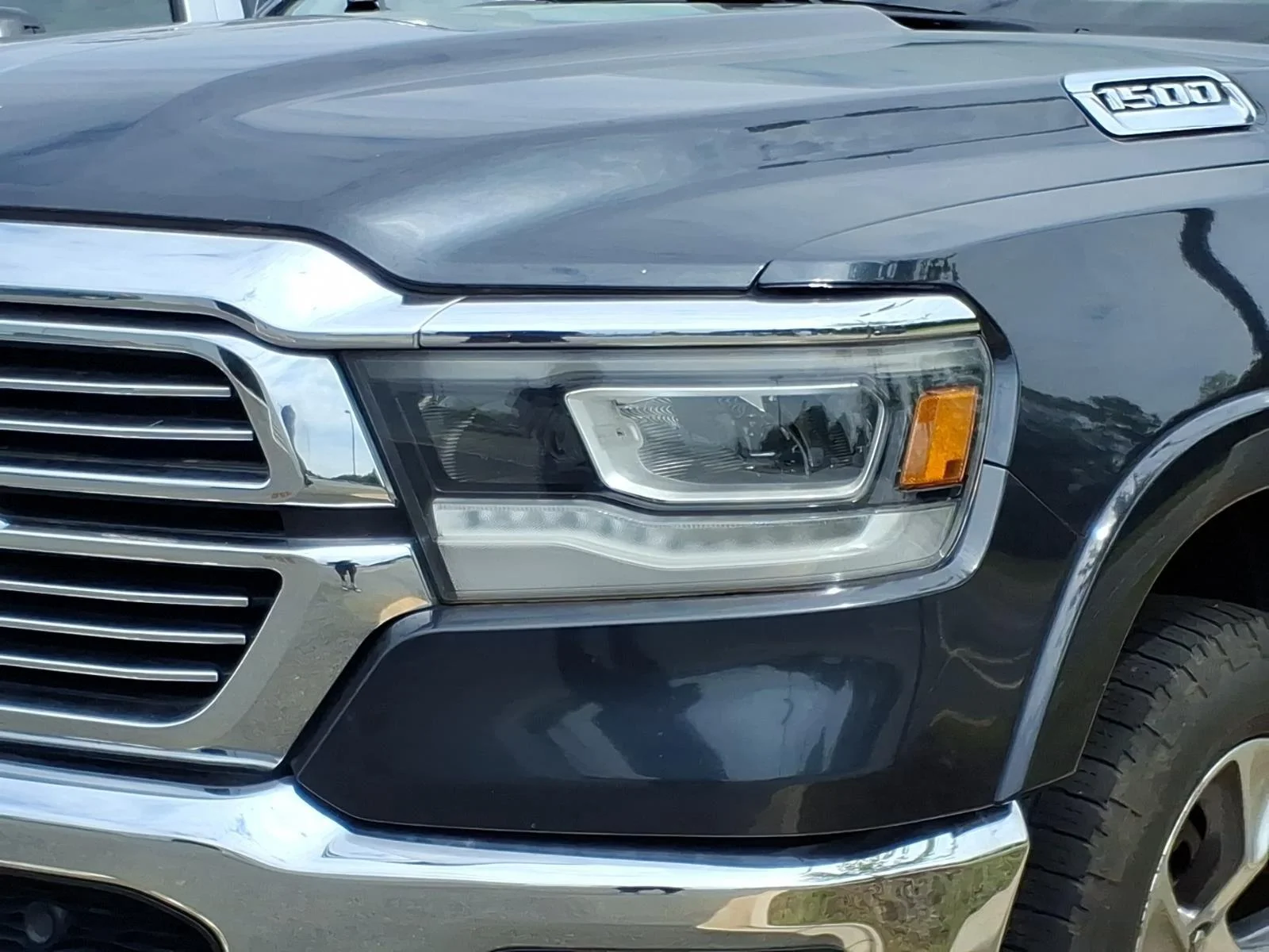 Used 2019 Patriot Blue Pearlcoat Ram Laramie image 2