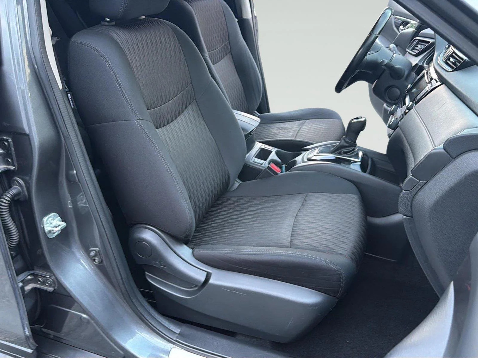 Used 2018 Gun Metallic Nissan SV image 31