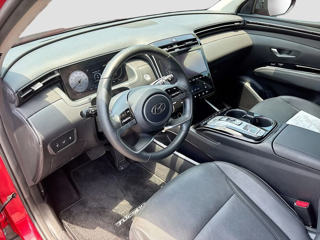 Used 2022 Calypso Red Hyundai Limited image 9