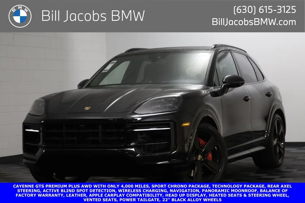 2025 Porsche Cayenne GTS's photo