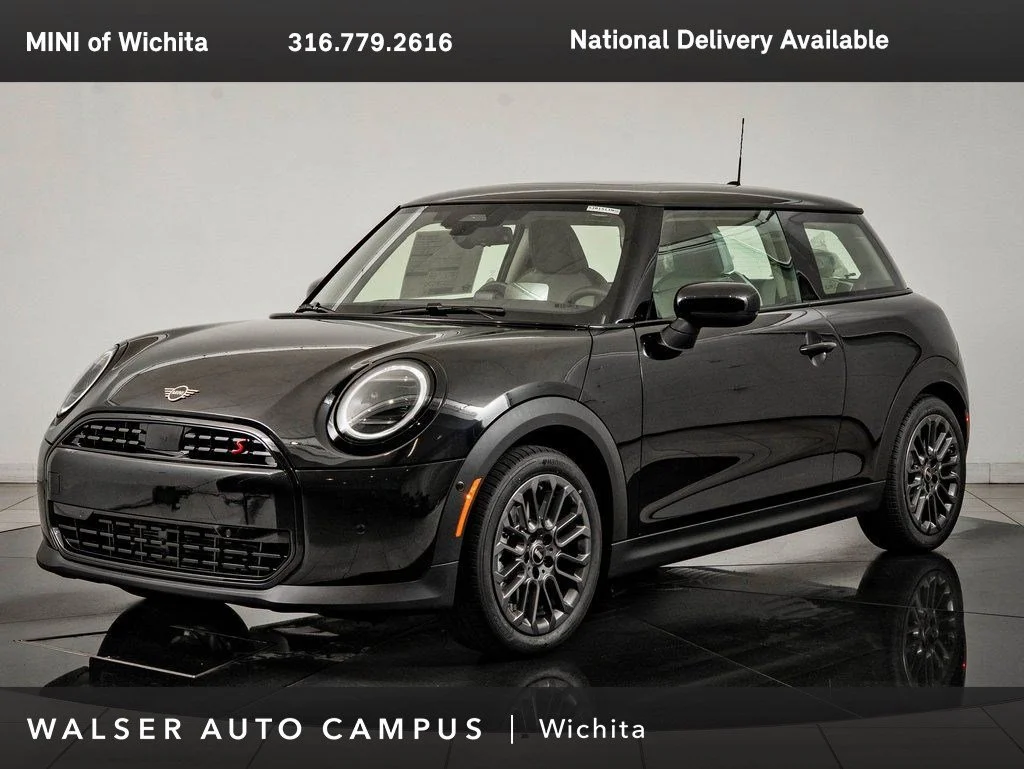 2026 MINI Hardtop Cooper S Signature's photo