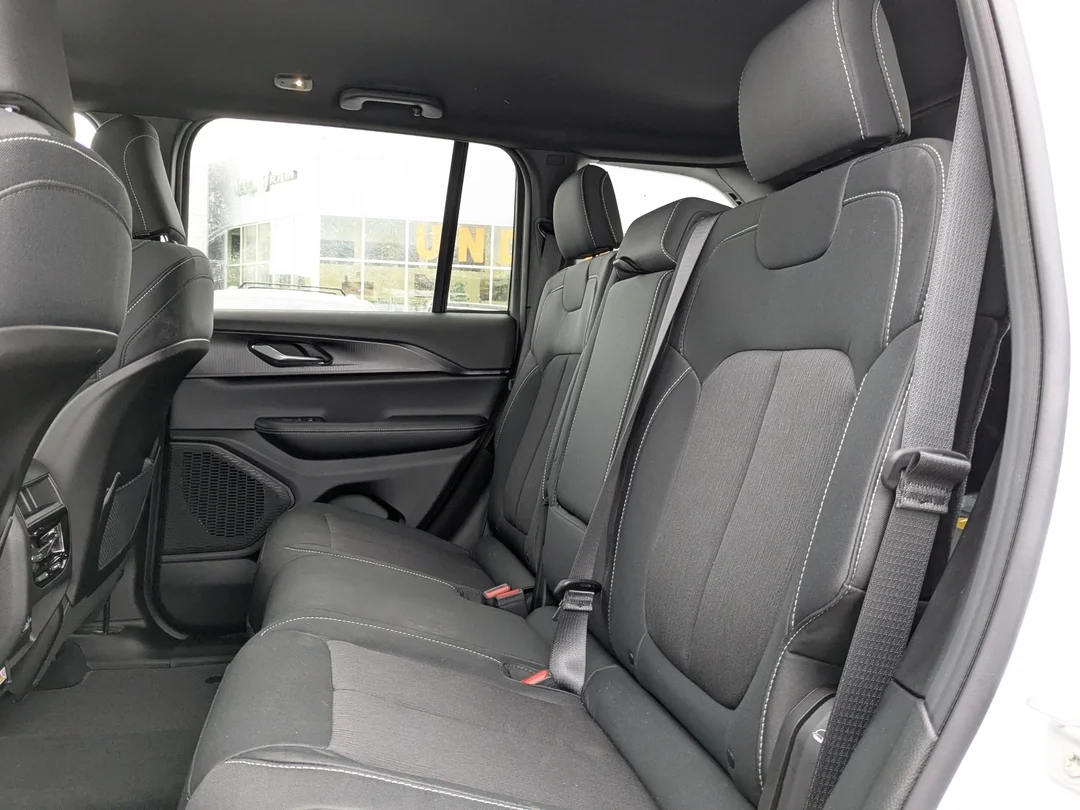 New 2025 White Jeep Laredo - - 4x4 - Heated Seats & Steering - Adaptive Cruise - LED Lighting & More! image 27
