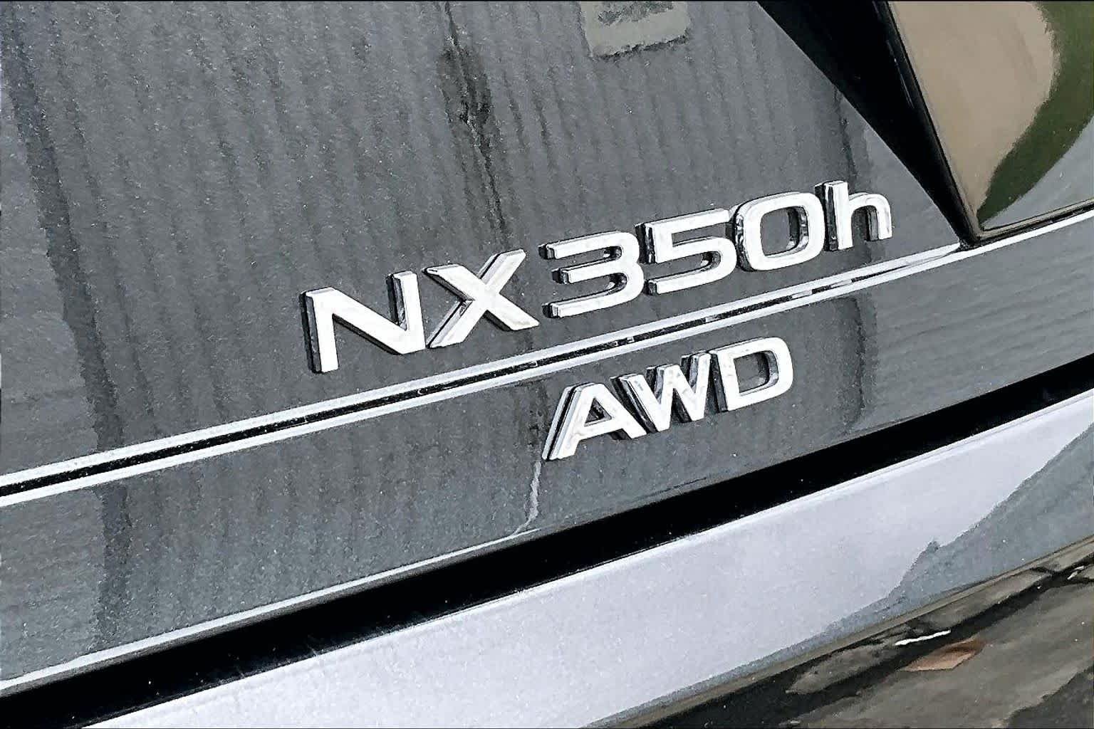 2026 Lexus NX Hybrid 350h - Photo 9