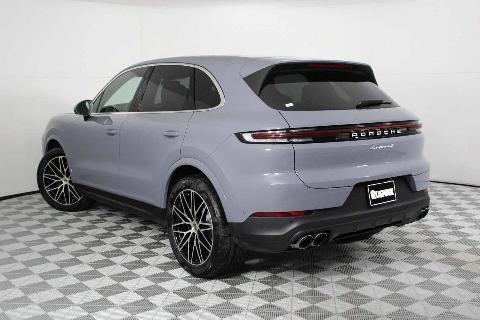 New 2026 Arctic Grey Porsche S image 3