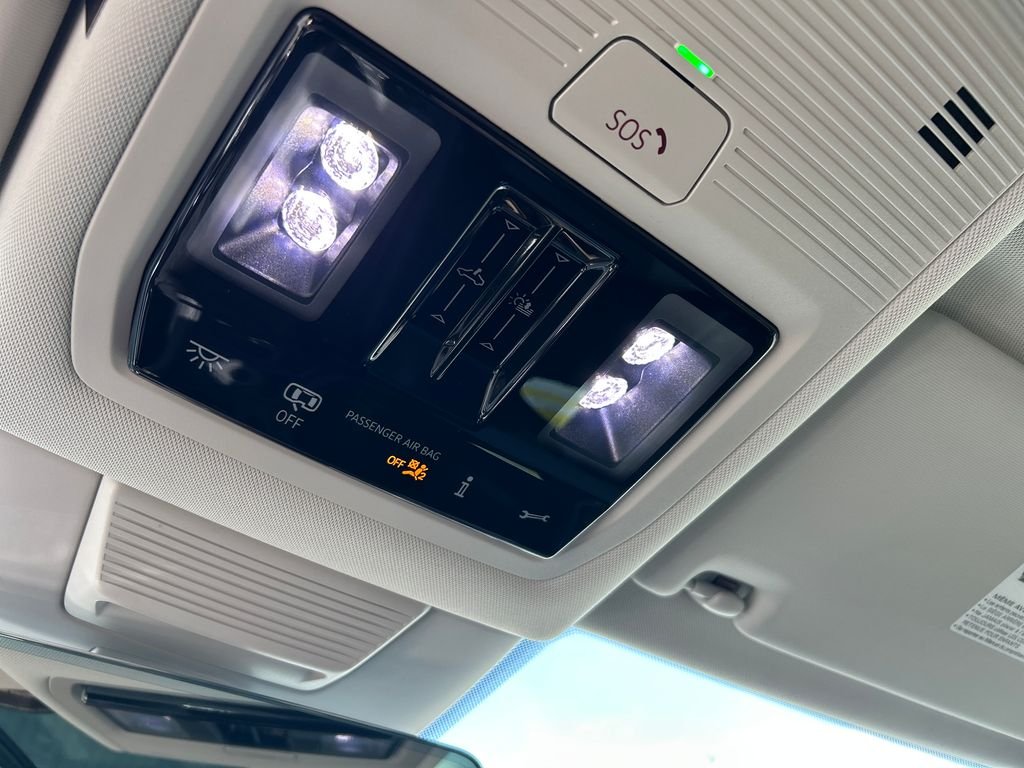 New 2026 Silver Volkswagen 2.0T SE image 19