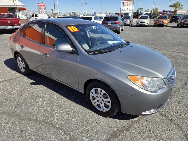 2010 Hyundai Elantra GLS photo 3