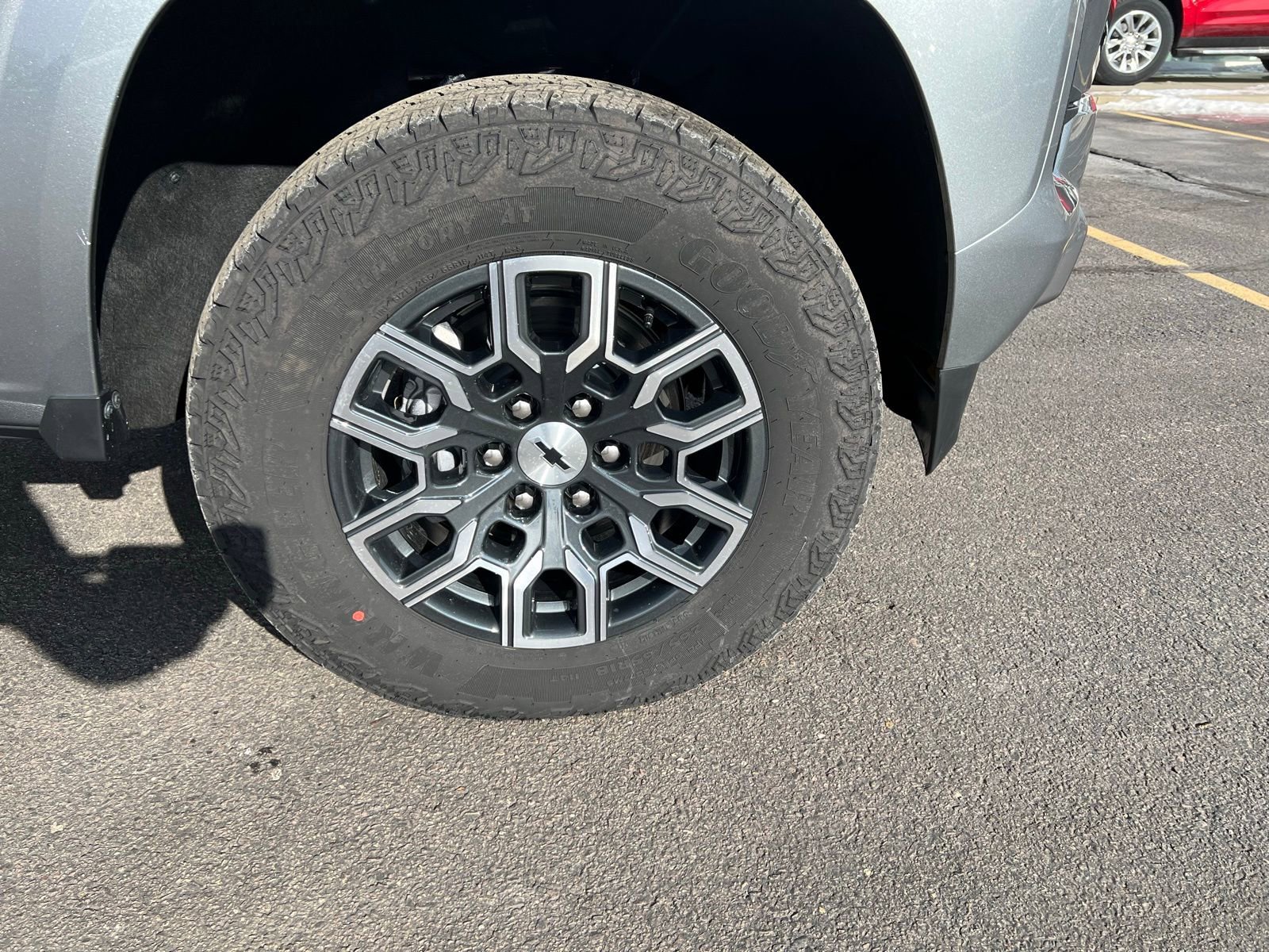 2026 Chevrolet Colorado Z71 - Photo 9