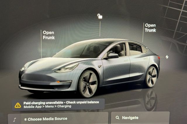 Used 2023 Gray Tesla Base image 34