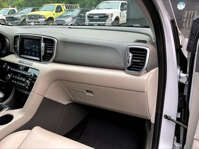 Used 2019 Silver Kia EX image 17
