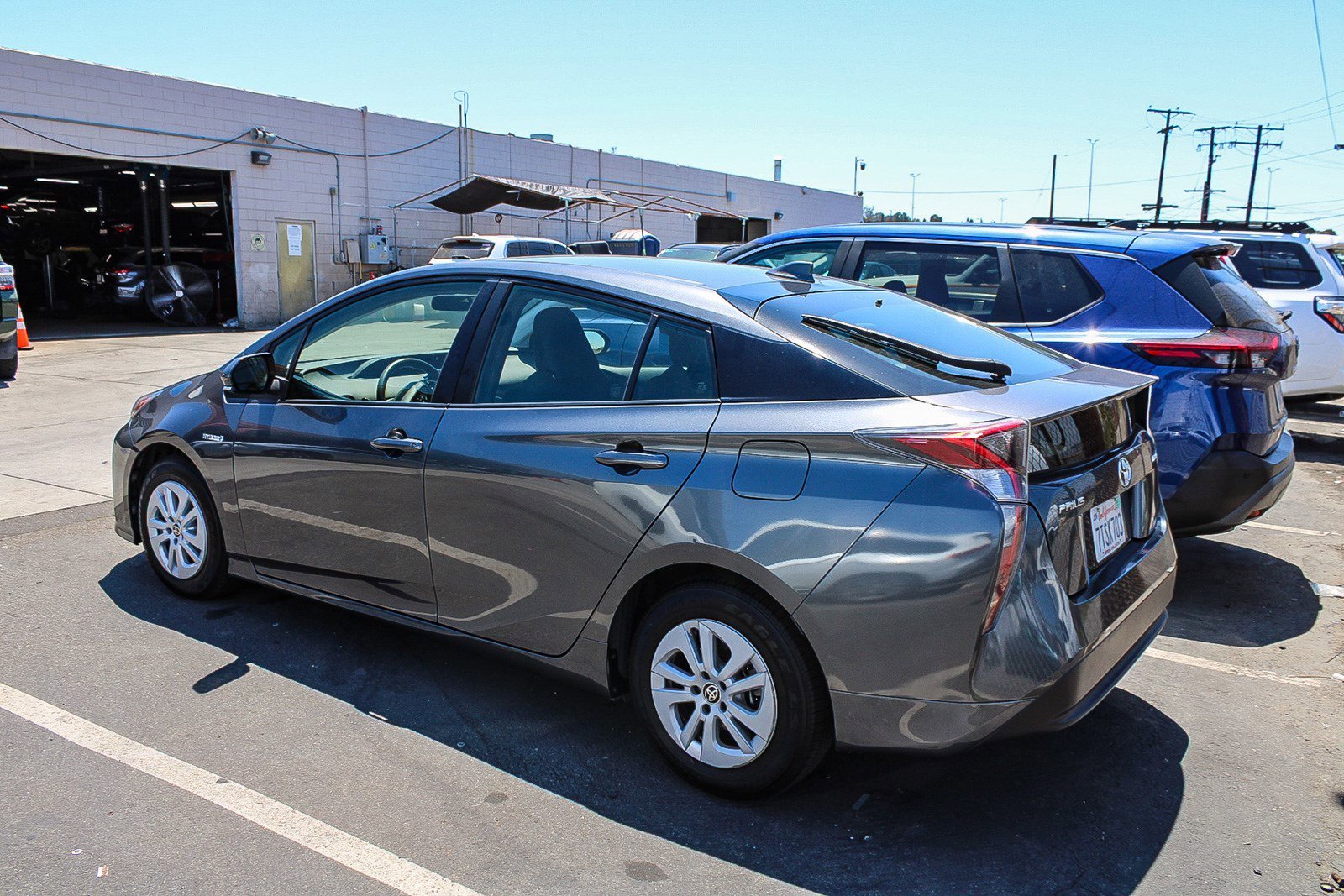 Certified Used 2016 Magnetic Gray Metallic Toyota Two image 6