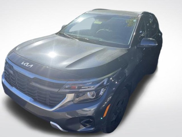 Used 2026 Gray Kia EX image 4
